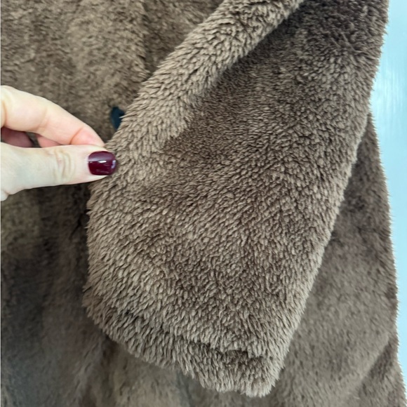 NWOT Brown Teddy Coat Faux Fur Fleece Shacket Jacket - Picture 5 of 7